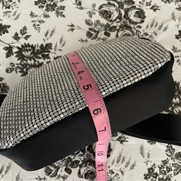 Studio NYC Sparkling Waist Fanny Pack OSFM - Picture 7 of 8